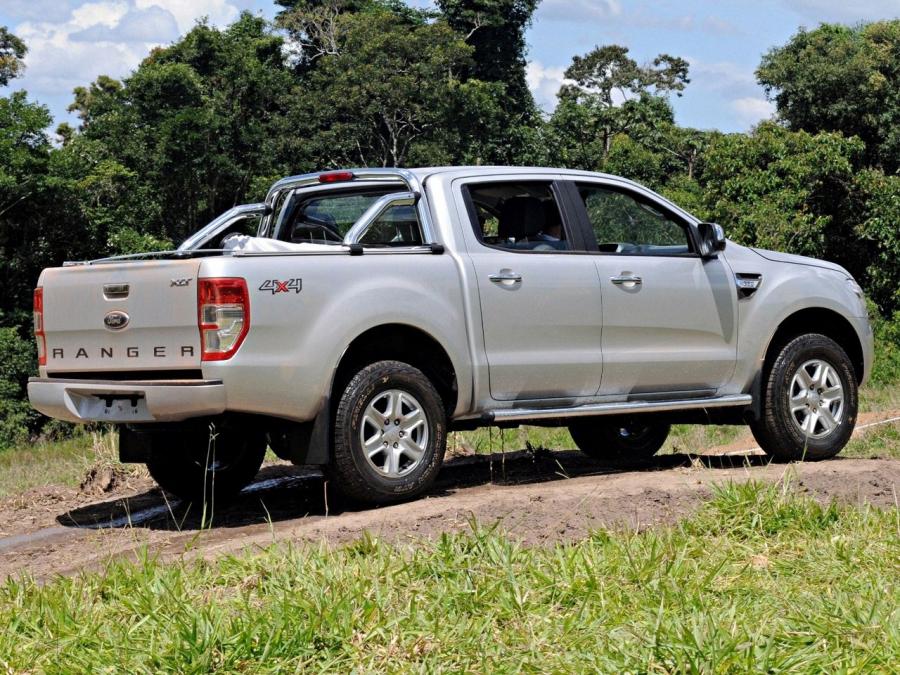  Ford Ranger Double Cab Limited 2012 года  (BR) (фото 19 из 21)